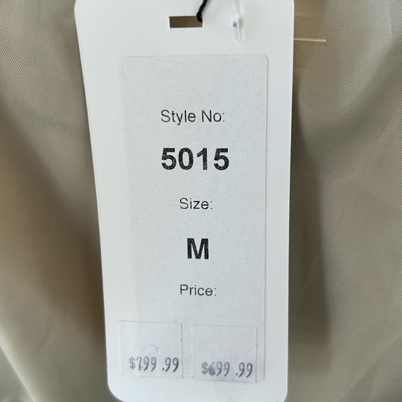 Lady Milan peplum blazer size M new with tags in marled Carmel. - Picture 6 of 9